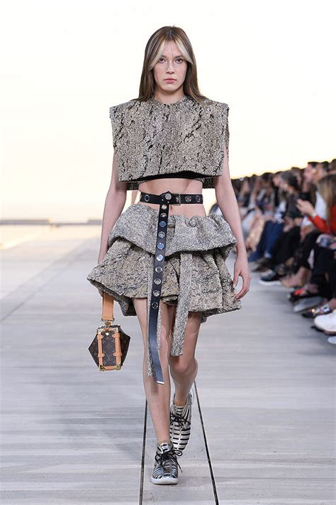 Vogue’s favourite 13 looks from the Louis Vuitton Cruise 2023 show